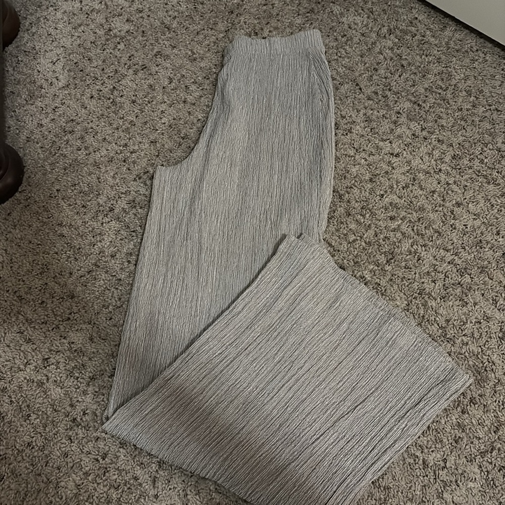 Zara Gray Ribbed Ruched Set - Picture 7 of 7